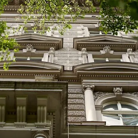 Andrassy Thai 3*