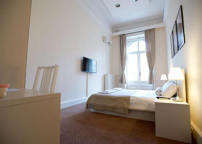Andrassy Thai 3*