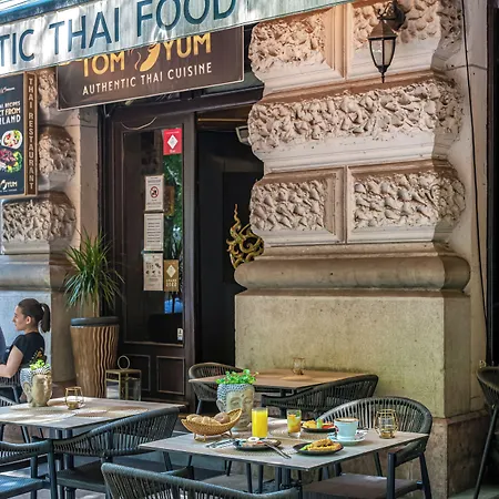 Andrassy Thai 3*