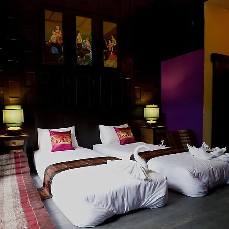Hotel Andrassy Thai Budapeste