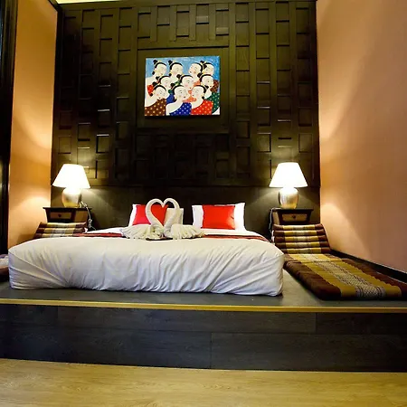 Hotel Andrassy Thai Budapeste