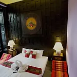 Andrassy Thai Budapesta