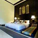 Hotel Andrassy Thai Budapesta