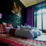 Hotel Andrassy Thai Budapesta