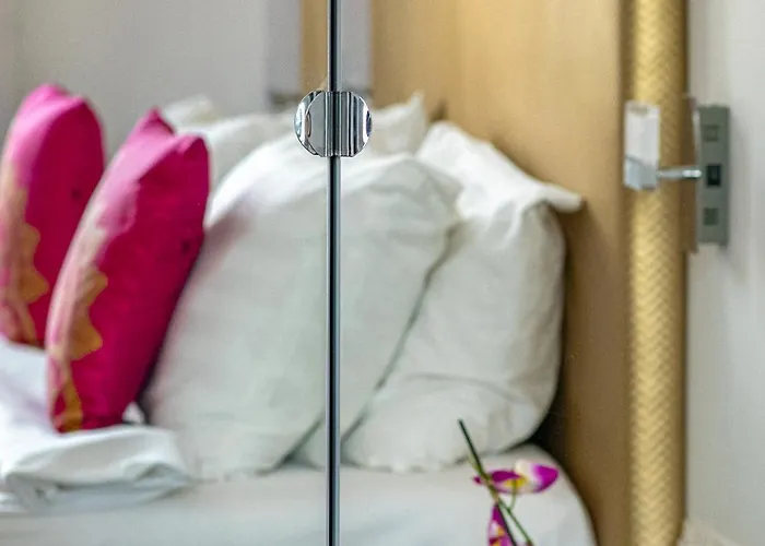 Hotel Andrassy Thai 3*